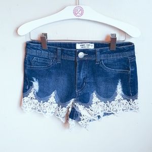 Almost Famous Shorts